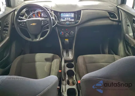2020 Chevrolet Trax Ls z USA, uszkodzony, nr VIN 3GNCJNSB1LL162207